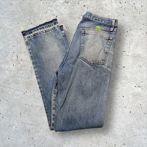 Vintage Light Wash Straight Leg Jeans Mens 33x32 Faded Distressed Raw Hem Peace